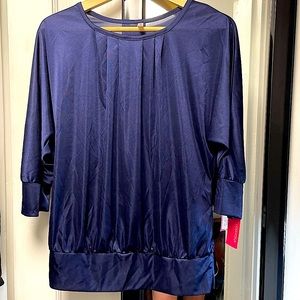 NWT Xhilaration women’s blue blouse. Size Medium.